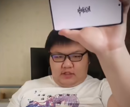 kDIaKGbrwceebwl.png